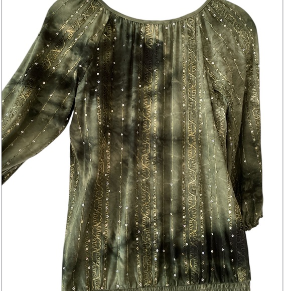 Dress Barn sage green shirt with a little sparkle NWT size small spring - Picture 7 of 11